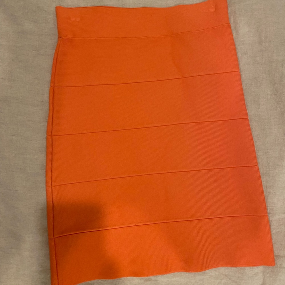 Mini BCBG skirt